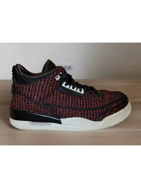 Size 7 - Anna Wintour x Air Jordan 3 Retro University Red W
